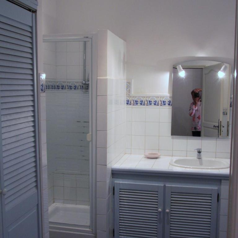 Appartement Avec Patio Et Garage Centre Ville Et Plage - Apartment - Erdgeschoss - 13