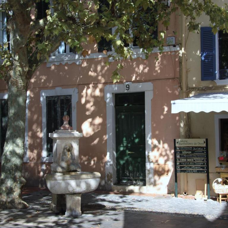 Appartement Avec Patio Et Garage Centre Ville Et Plage - Apartment - Erdgeschoss - 16