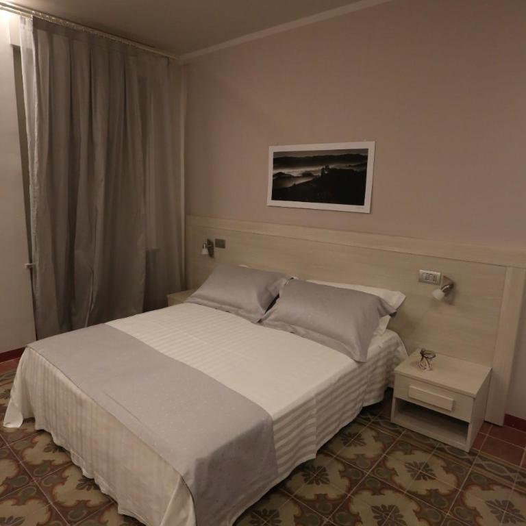Palazzo Belli - Camera Matrimoniale/Doppia con Letti Singoli con Balcone - 13