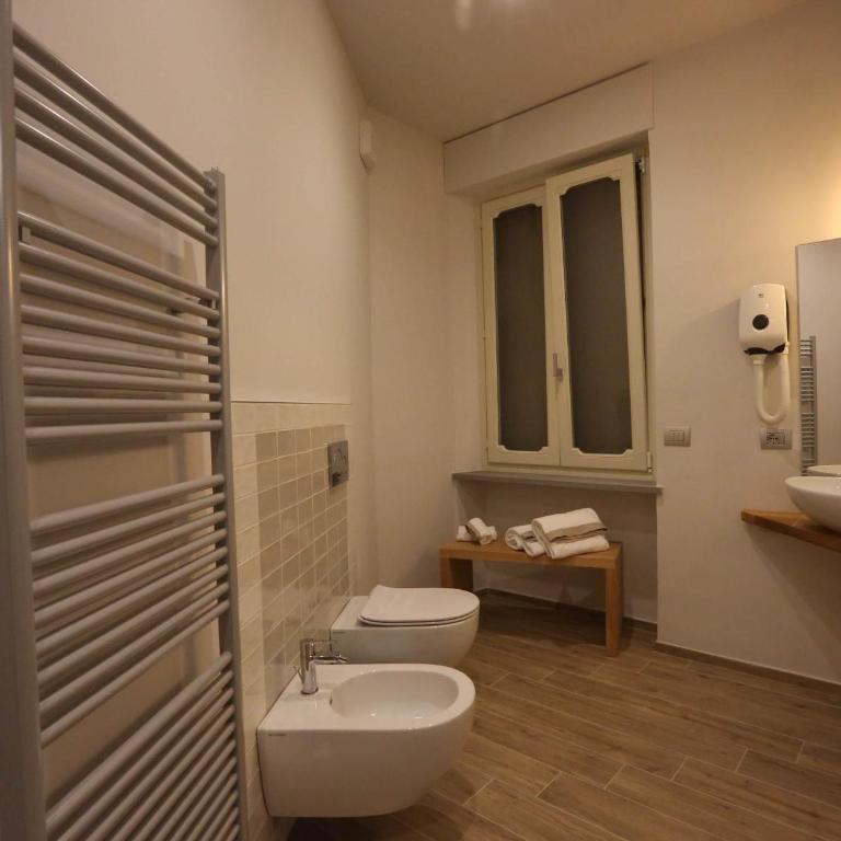 Palazzo Belli - Camera Matrimoniale/Doppia con Letti Singoli con Balcone - 14