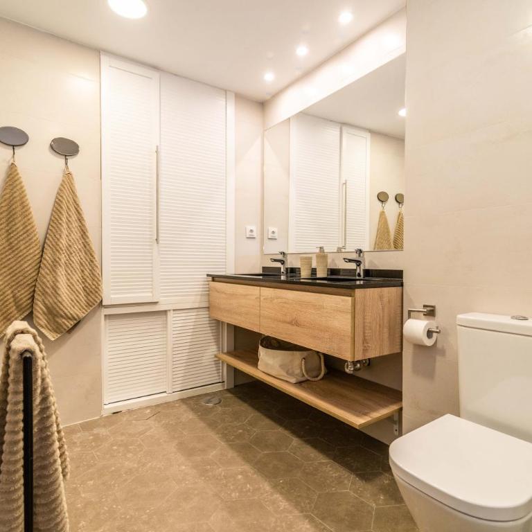 Luxury Apartment Alcazaba by Nagoa Homes - Apartment - 8