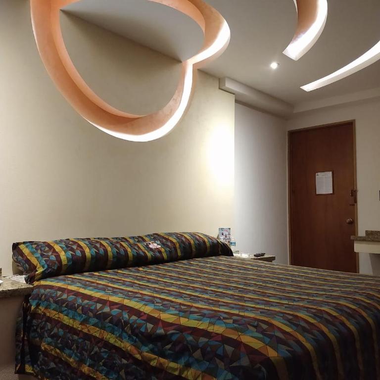 Hotel Siesta del Sur - Habitación con cama extragrande. - 4