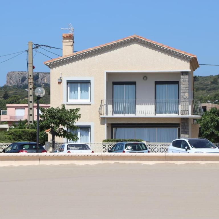 Belle maison, en bord de plage - Villa - 1