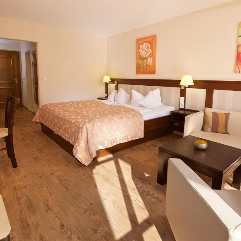 Hotel Hirsch - Comfort Superieur Zimmer - 2
