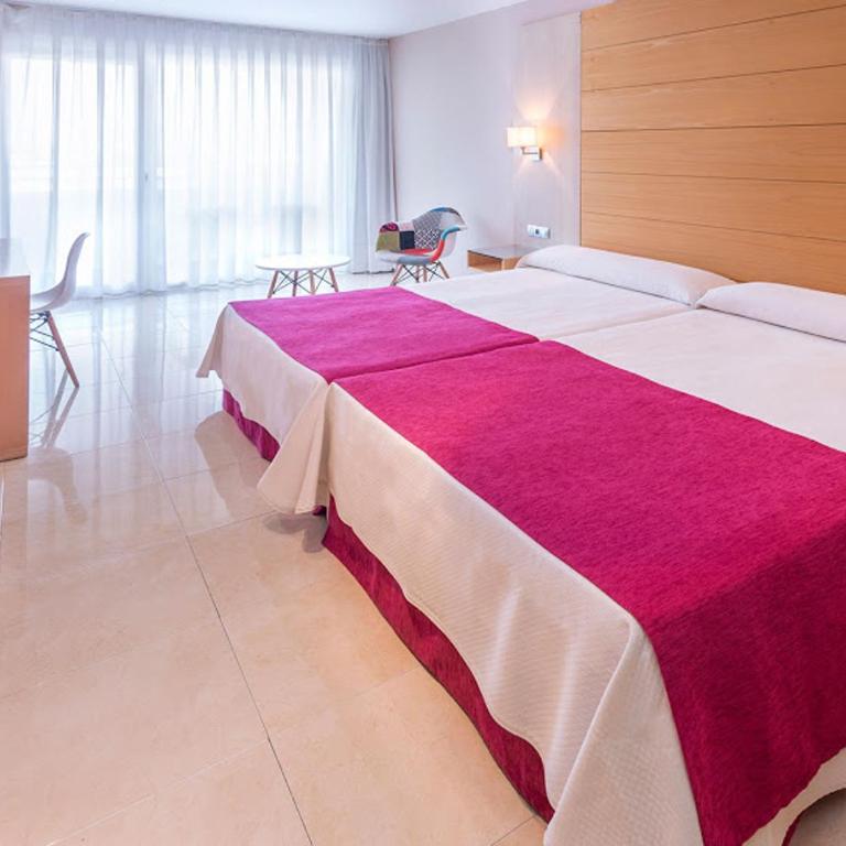 Mediterraneo Bay Hotel & Resort - Junior Suite - 1