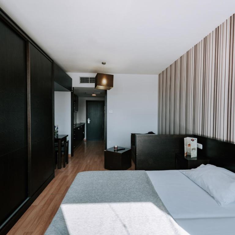 Zenit Aparthotel Hall 88 - Estudio Doble - 6