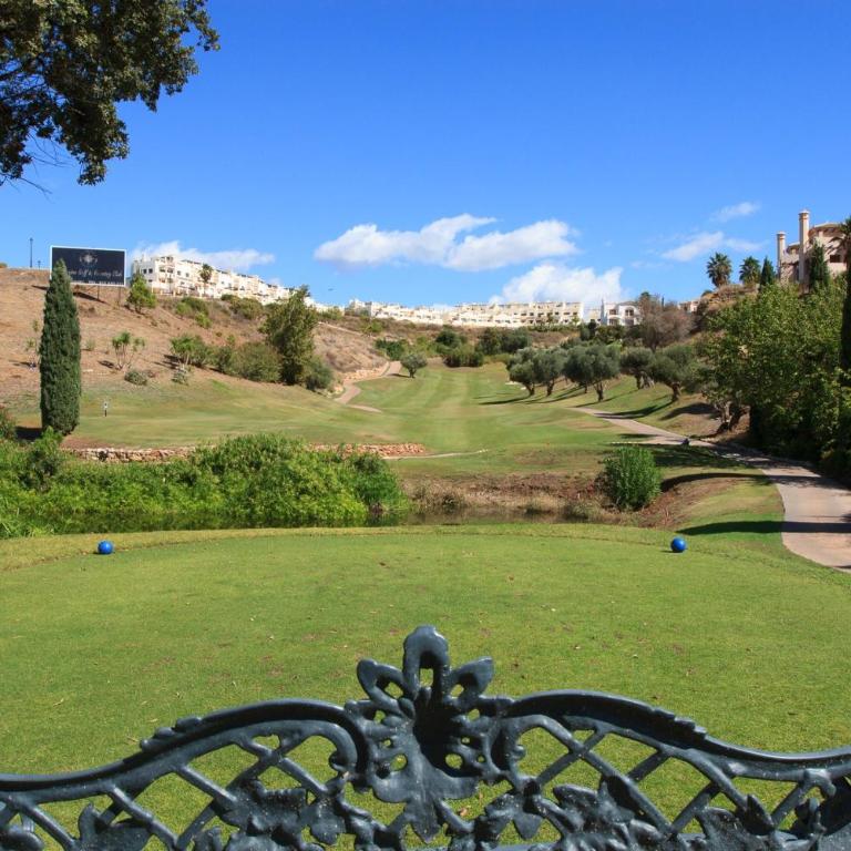 Top del Golf Hills - Apartamento de 2 dormitorios - 35