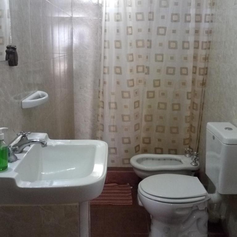Las Tinajas de San Carlos - Triple Room with Private Bathroom - 1