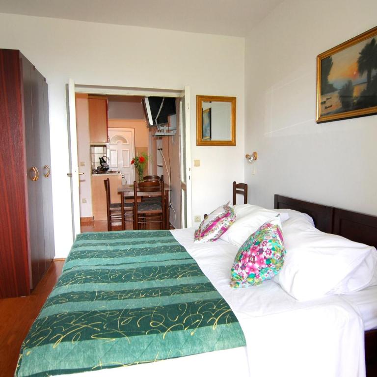 Nikic Apartments - Apartman s 1 Spavaćom Sobom (3 Odraslih) - 13