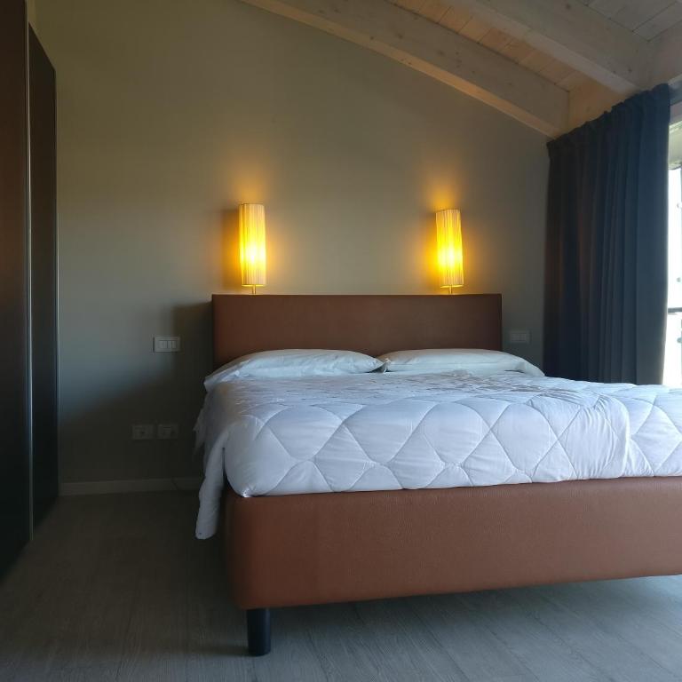 Nuova Opera Rooms & Apartments - Appartamento con Terrazza e Balcone - 10