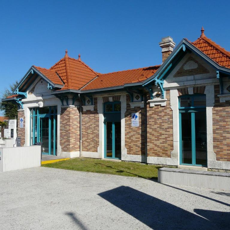 MAISON Classée 3* - Maison 3 Chambres - 29