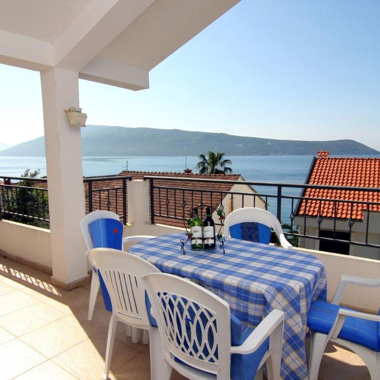 Nikic Apartments - Komfor Apartman s 1 Spavaćom Sobom i Balkonom - 14