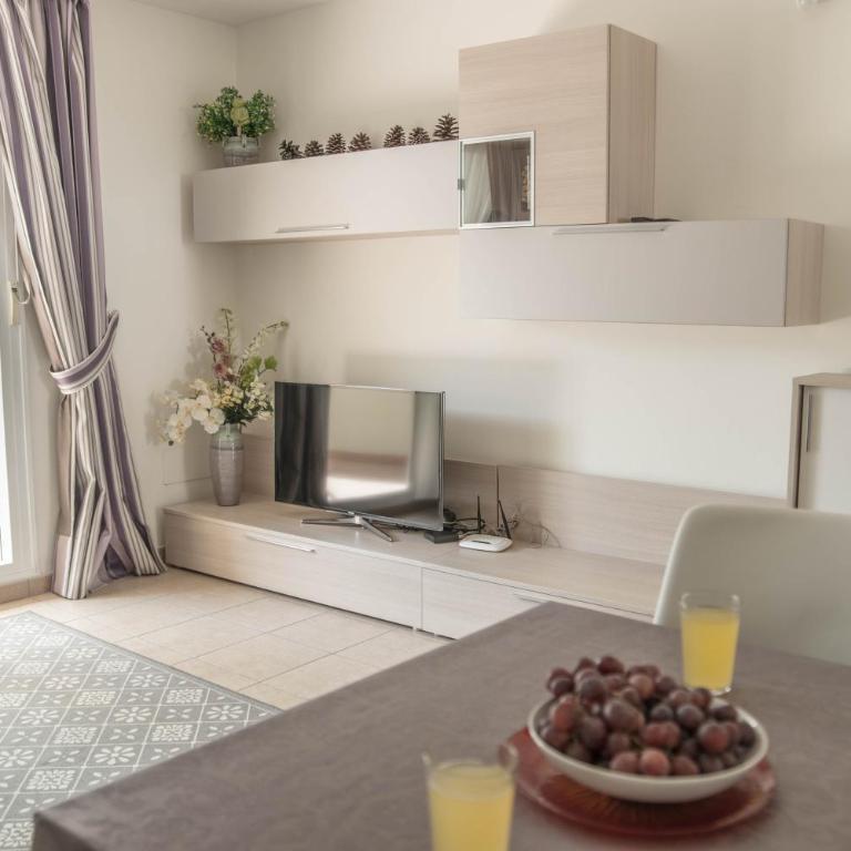 Townhouse Oasis Fañabe with 3 bedrooms and AC, MIR150 - Casa de 3 dormitorios - 2