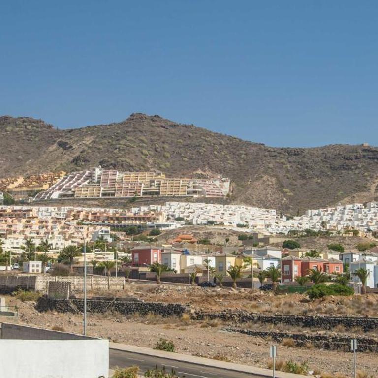 Townhouse Oasis Fañabe with 3 bedrooms and AC, MIR150 - Casa de 3 dormitorios - 36