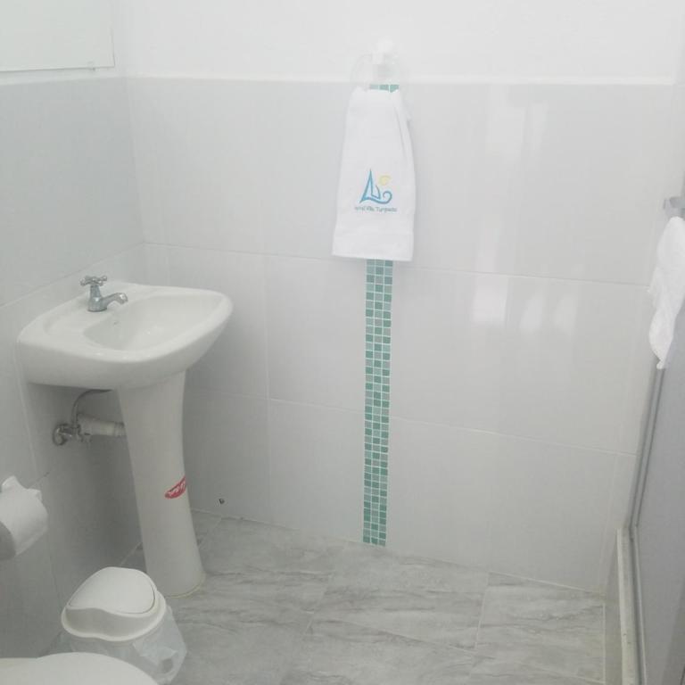 Hotel Villa Turquesa - Deluxe Double Room - 4