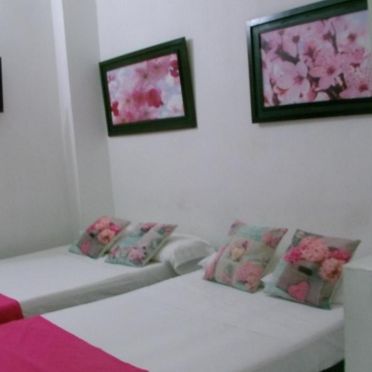 Hotel Nicole - Habitación Triple Superior - 2