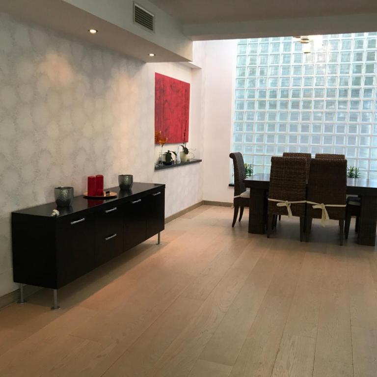 Villa with Heated Pool and Jacuzzi close to Puerto Banus and Beach - Villa de 3 dormitorios - 9