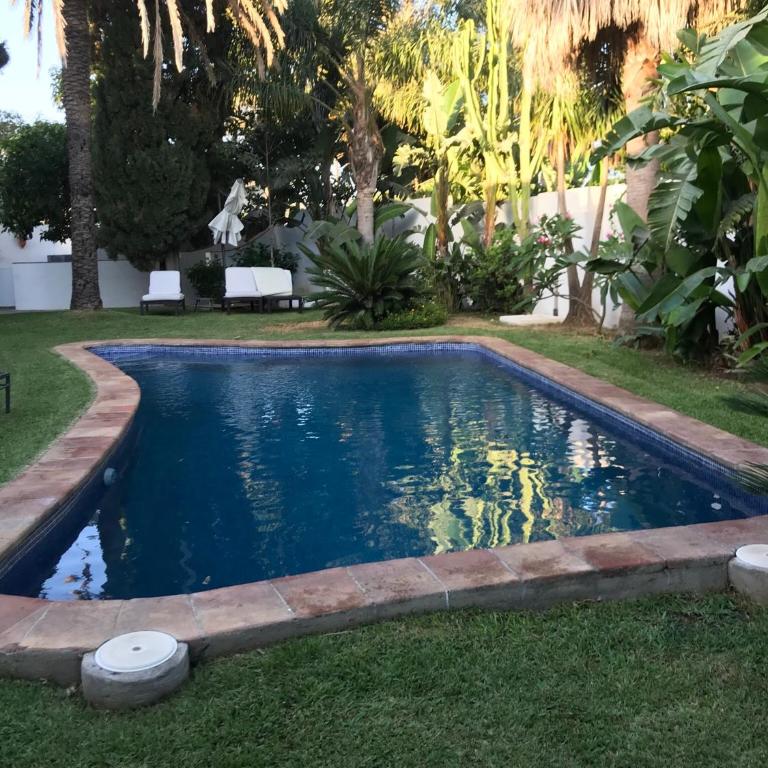 Villa with Heated Pool and Jacuzzi close to Puerto Banus and Beach - Villa de 3 dormitorios - 39