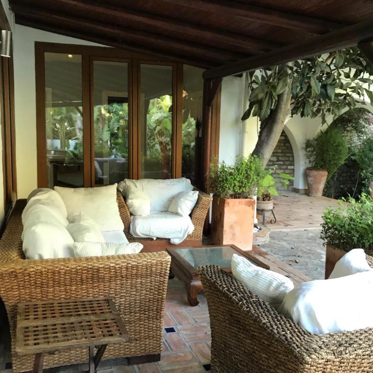 Villa with Heated Pool and Jacuzzi close to Puerto Banus and Beach - Villa de 3 dormitorios - 33
