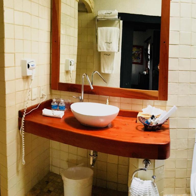 Guayaba Inn Boutique Hotel - Double Room with Two Double Beds - 4