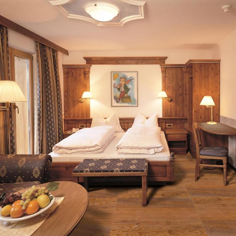 Hotel Garni Concordia - Dolomites Home - Camera Matrimoniale Comfort con Balcone - 6