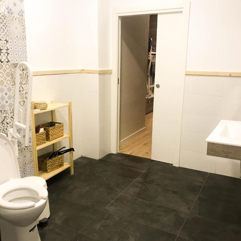 Cantagua Hostel - Bed in 4-Bed Female Dormitory Room - 7