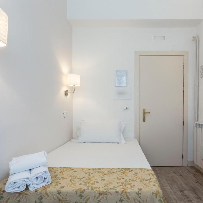 Hotel Cathrine - Camera Singola - 8
