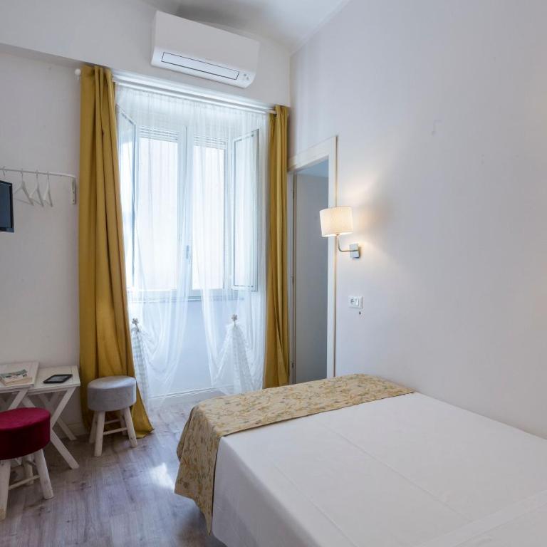 Hotel Cathrine - Camera Singola - 9