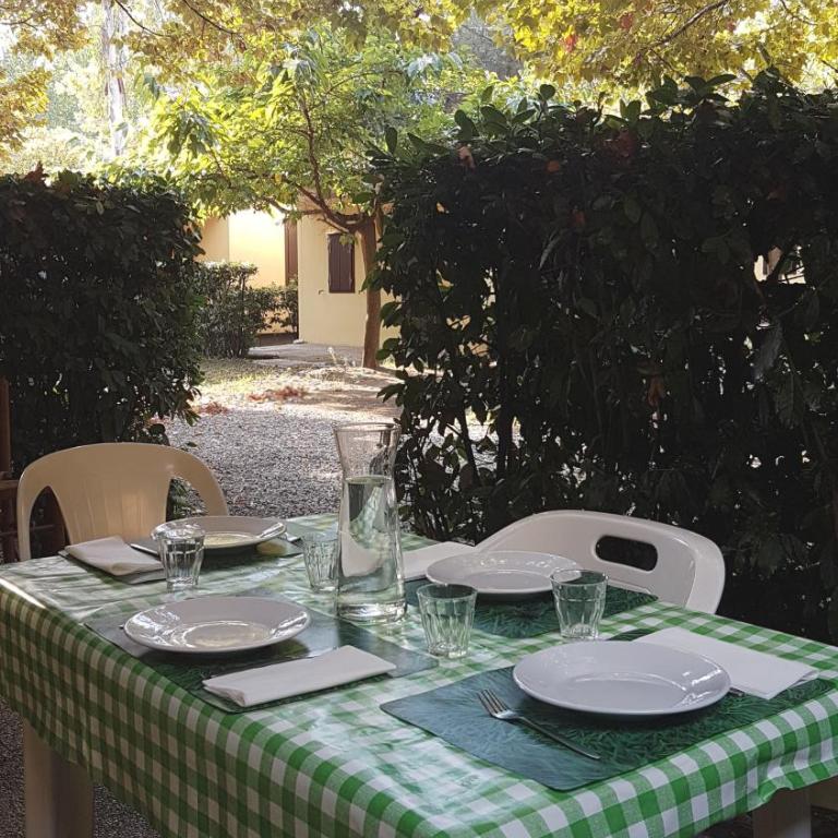 Camping Luna - Bungalow - 2