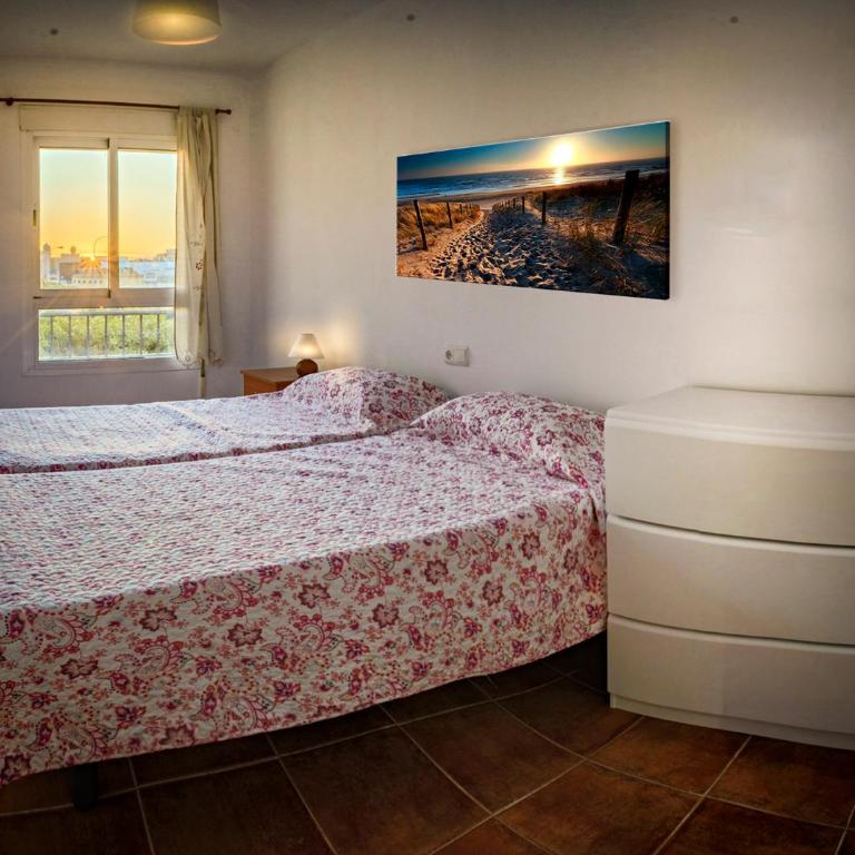 Apartamento 90 m2 en la mejor zona de Roquetas - Three-Bedroom Apartment - 8