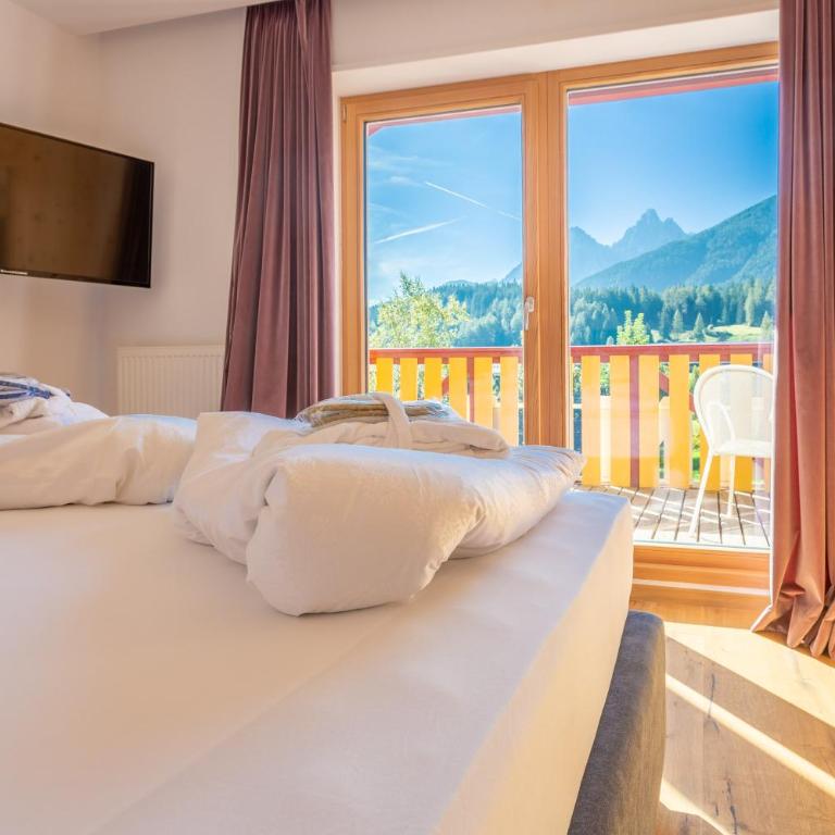 Hotel Villa Stefania - Suite - Vue sur Montagne - 2