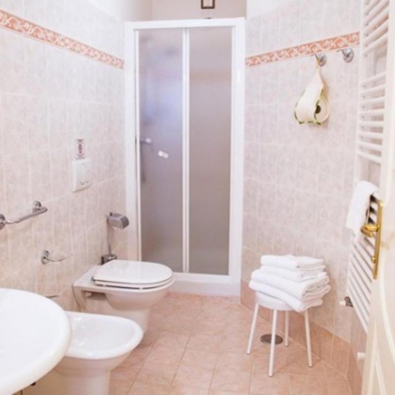 Villa Santa Margherita - Albergo - Camera Matrimoniale/Doppia con Letti Singoli - 7