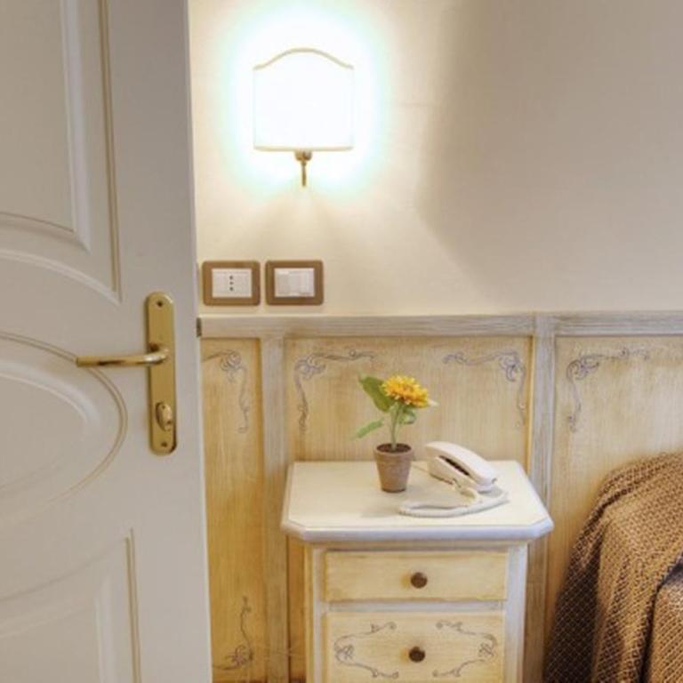 Villa Santa Margherita - Albergo - Camera Matrimoniale/Doppia con Letti Singoli - Accesso Disabili - 3