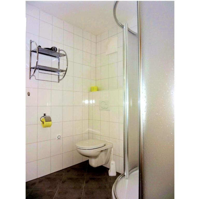 Appartementhaus Monika - Apartment mit 3 Schlafzimmern und Balkon - 9