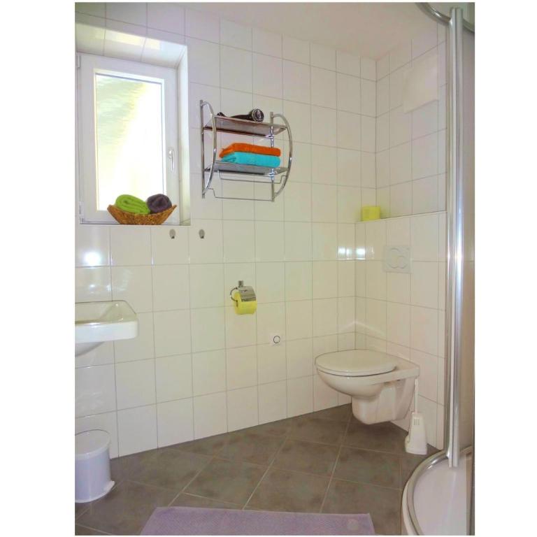 Appartementhaus Monika - Apartment mit 3 Schlafzimmern und Balkon - 10