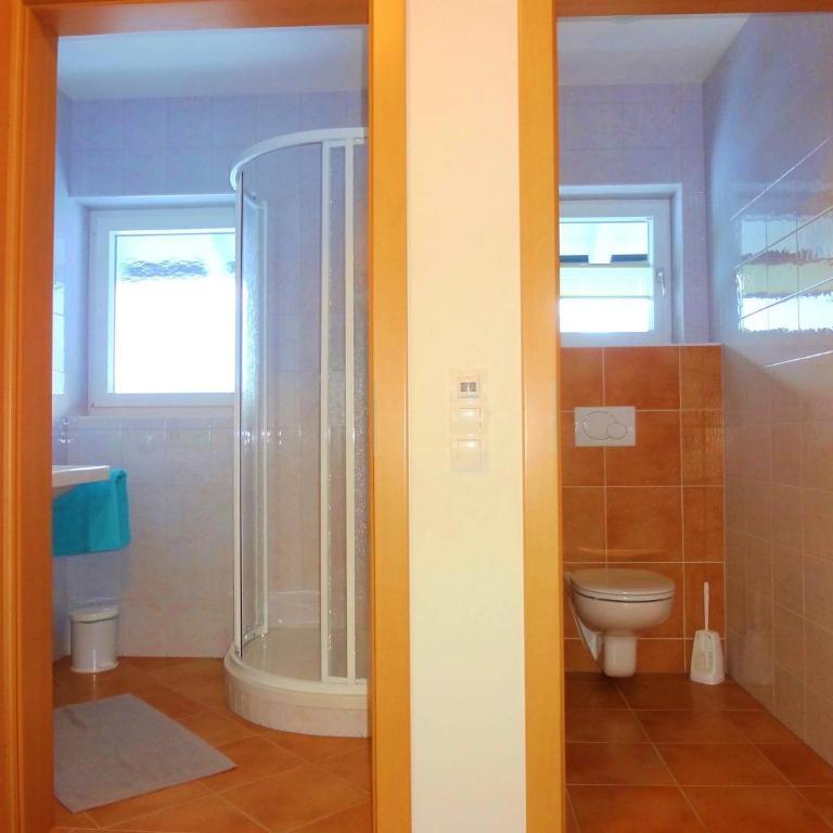 Appartementhaus Monika - Apartment mit 2 Schlafzimmern und Terrasse - 9