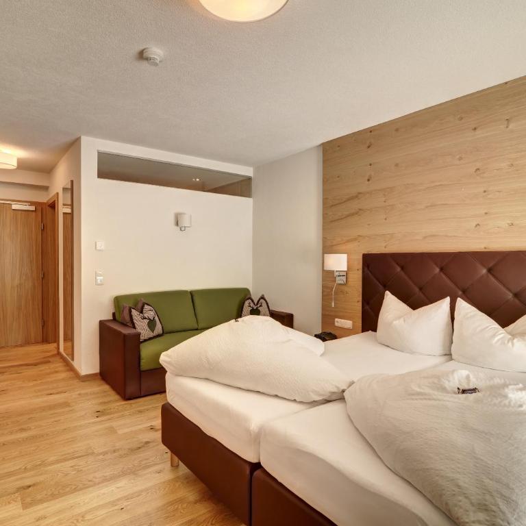Hotel Enzian Paznaun - Studio mit Balkon - 2