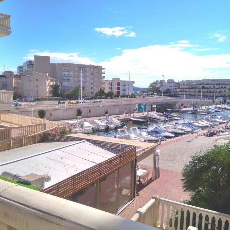Apartamento con Terraza y Piscina a 600m de la Playa en Jávea - Apartamento - 3