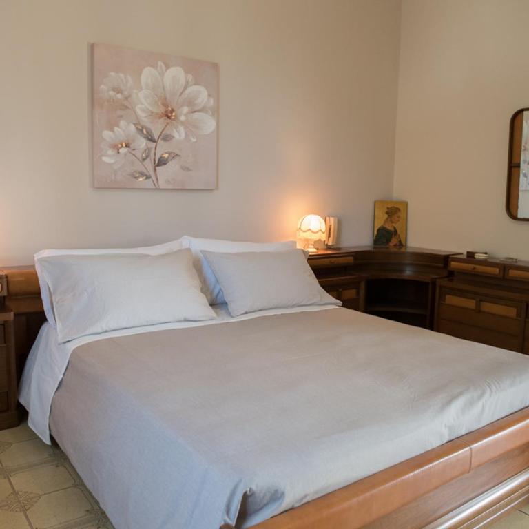 B&B Cenzina - Camera Matrimoniale con Bagno Privato Esterno - 6