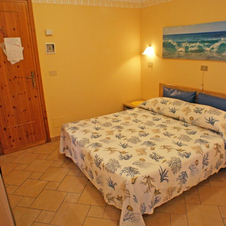 Albergo La Pineta - Camera Tripla Basic - 6