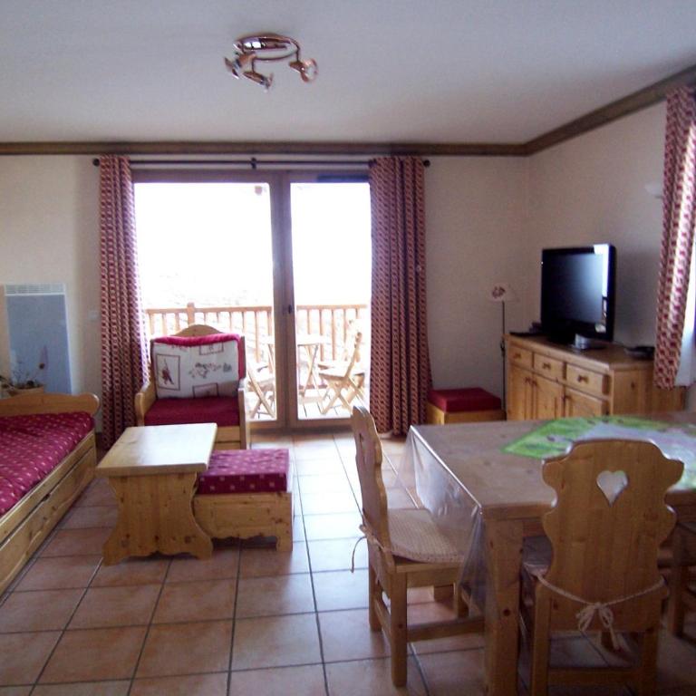 les 7 laux immobilier chalet B - Appartement avec Balcon - 1