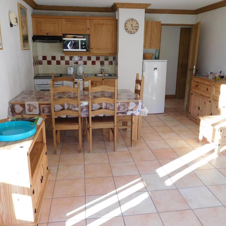 les 7 laux immobilier chalet C - Appartement avec Terrasse - 2