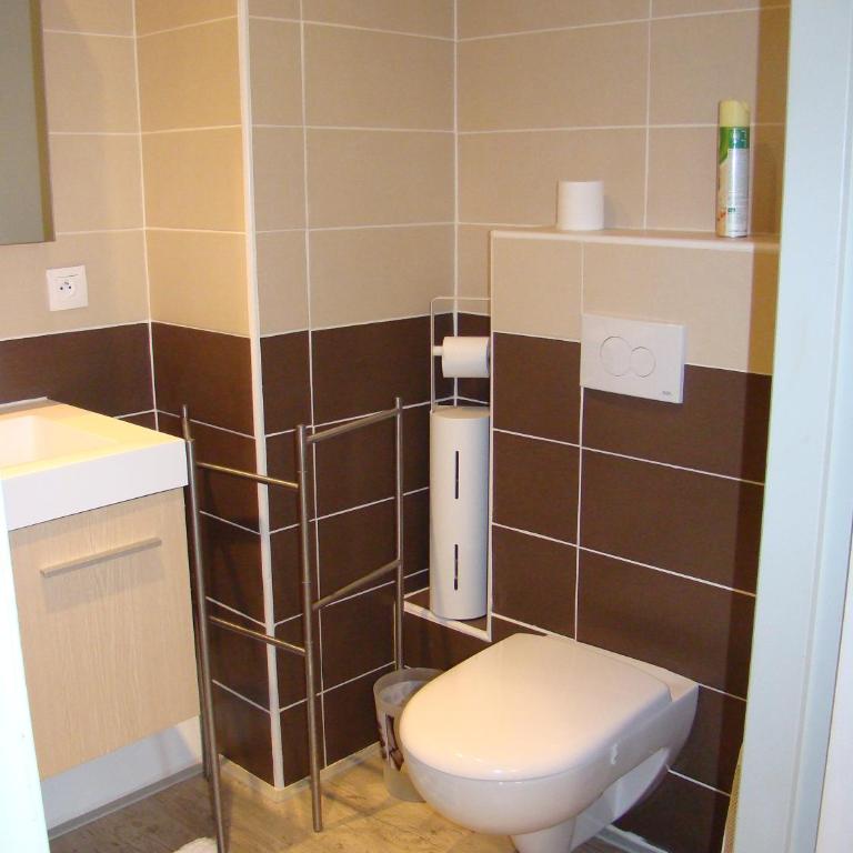 Chez Christine Et Fabrice - Studio Lit Queen-Size - 16