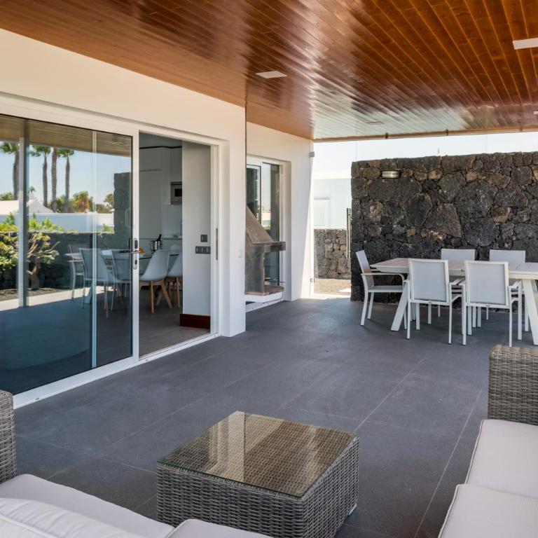Hyde Park Lane Villas - Deluxe Two-Bedroom Villa with Private Pool - 5