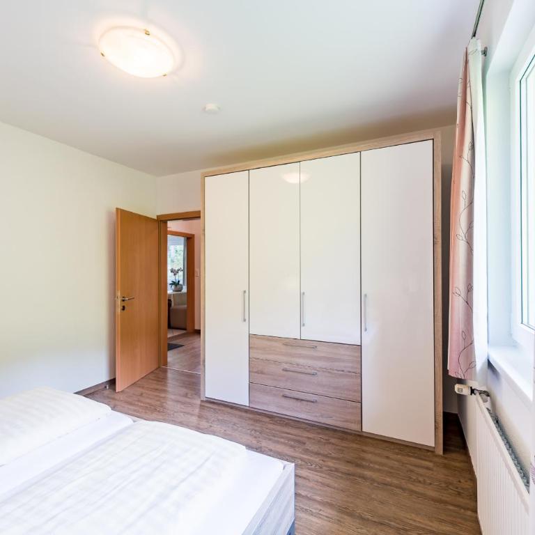 Ferienhäuser Tröster - Comfort Apartment mit zwei Schlafzimmern und Terrasse - 14