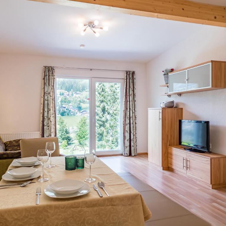 Ferienhäuser Tröster - Comfort Apartment mit zwei Schlafzimmern und Terrasse - 12