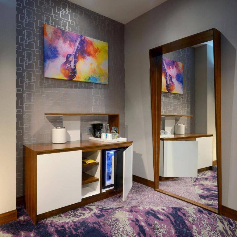 Hard Rock Hotel Guadalajara - Superior King Room - 2