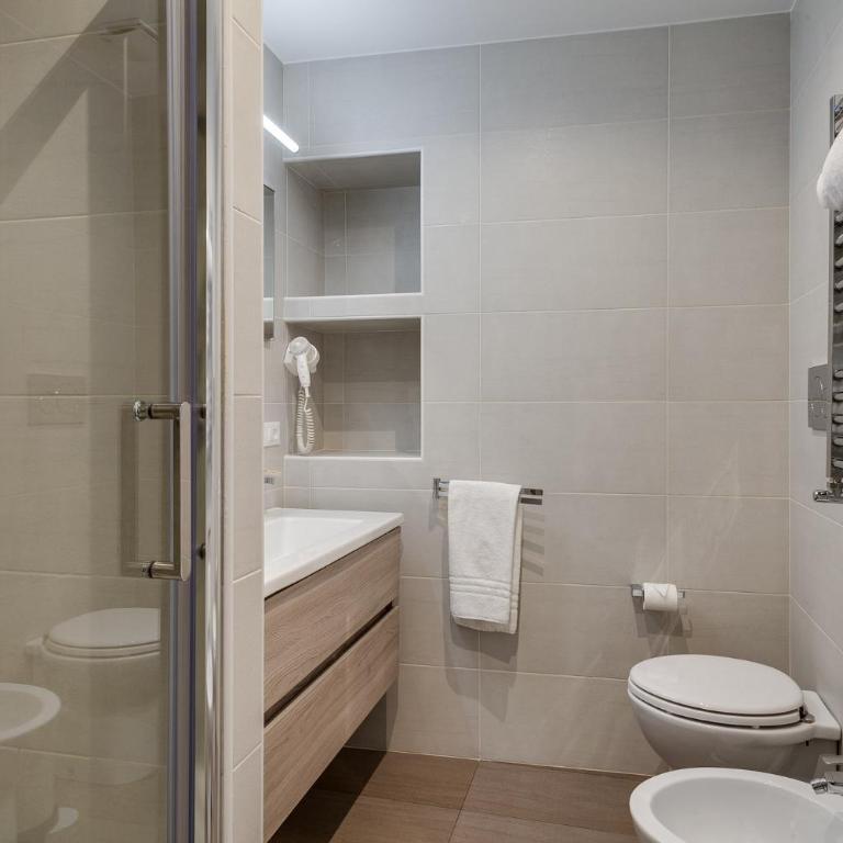 Charme & Chic Luxury - Standard Double Room - 4