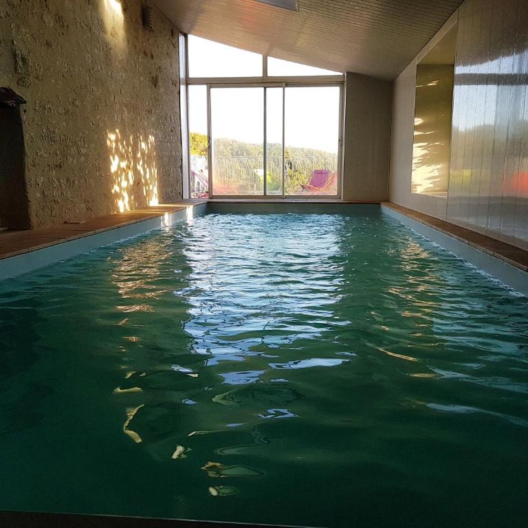La Roulotte CLERELU - Du domaine des Ramonets - Chambre Double Deluxe - 12