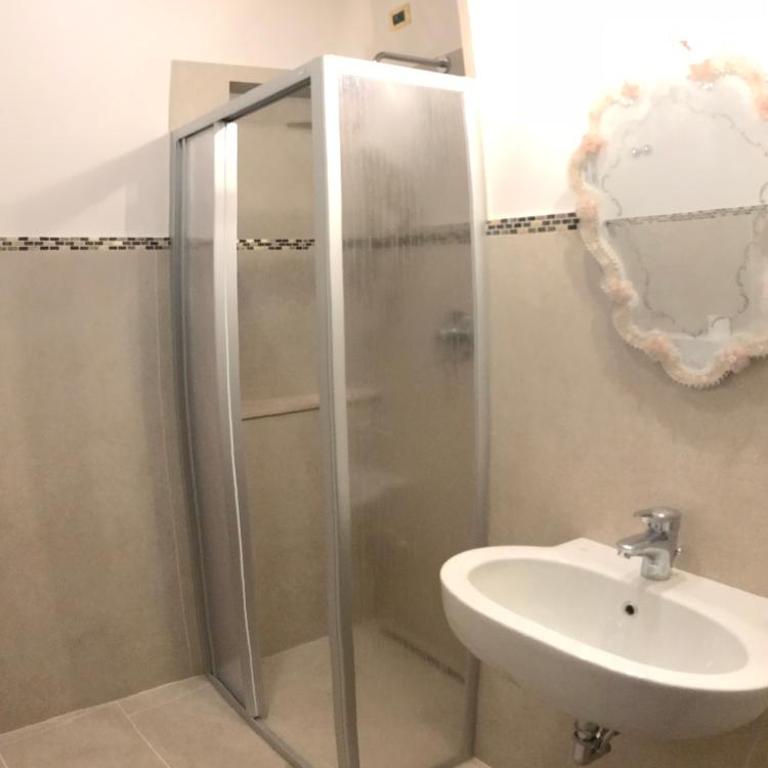 Luxury Venetian Rooms - Camera Matrimoniale/Doppia con Letti Singoli con Vista Canale - 15